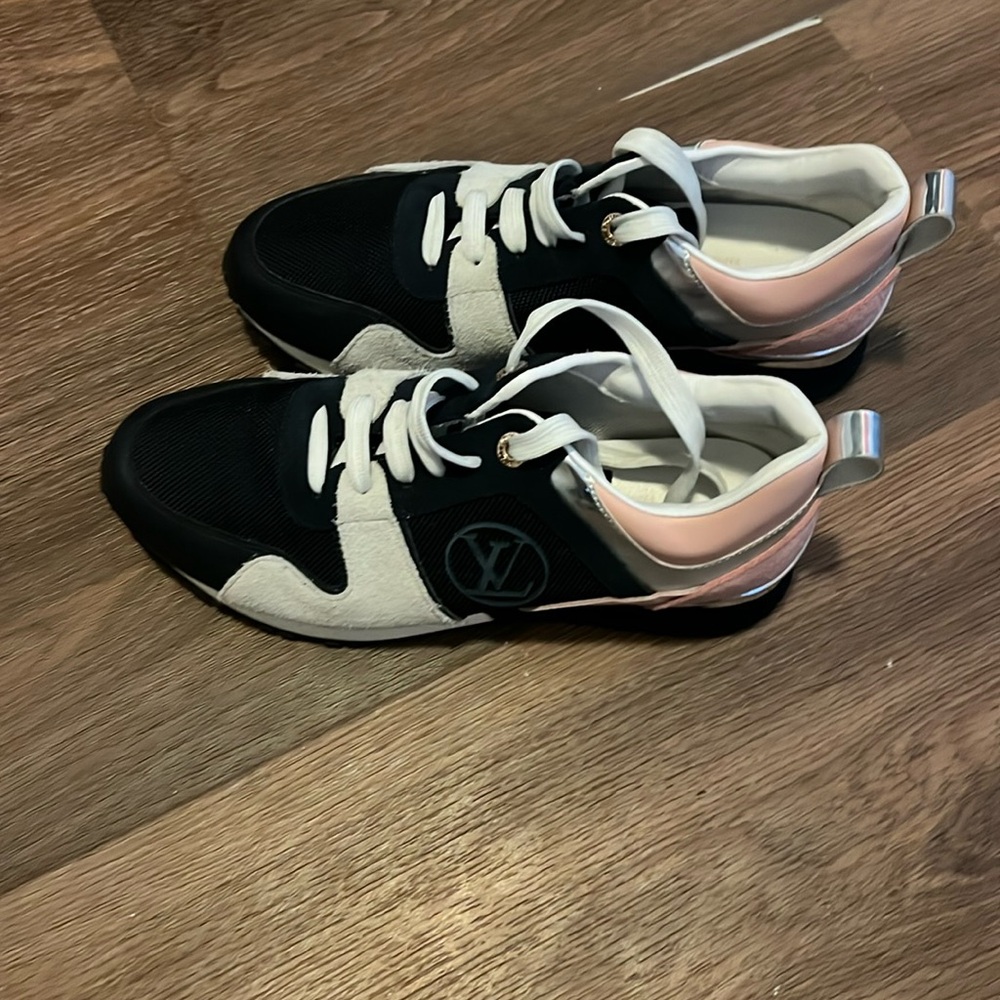 Louis Vuitton Shoes